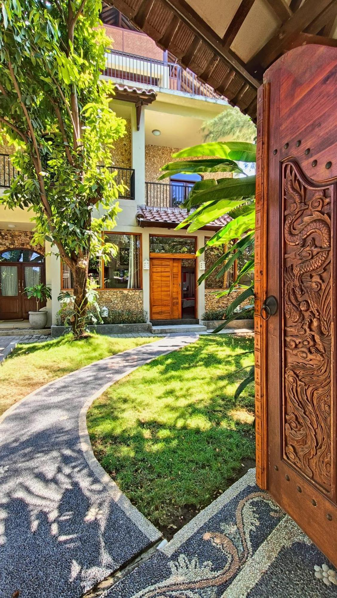Dalai Tropical Hotel Kuta  Buitenkant foto