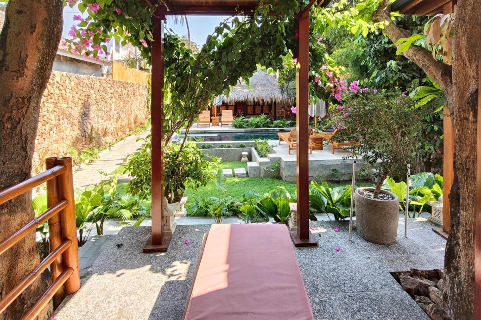 Dalai Tropical Hotel Kuta  Buitenkant foto