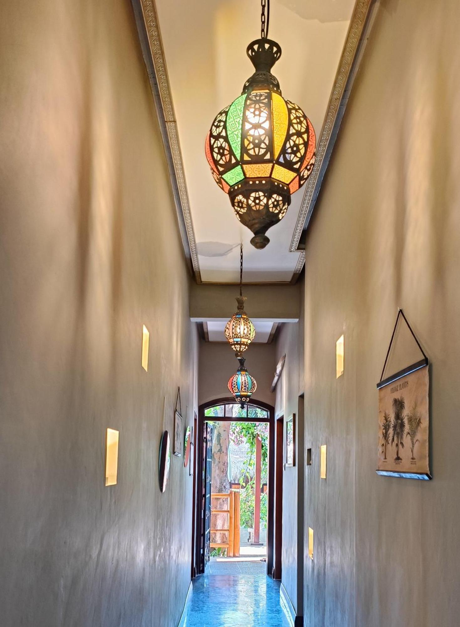 Dalai Tropical Hotel Kuta  Buitenkant foto